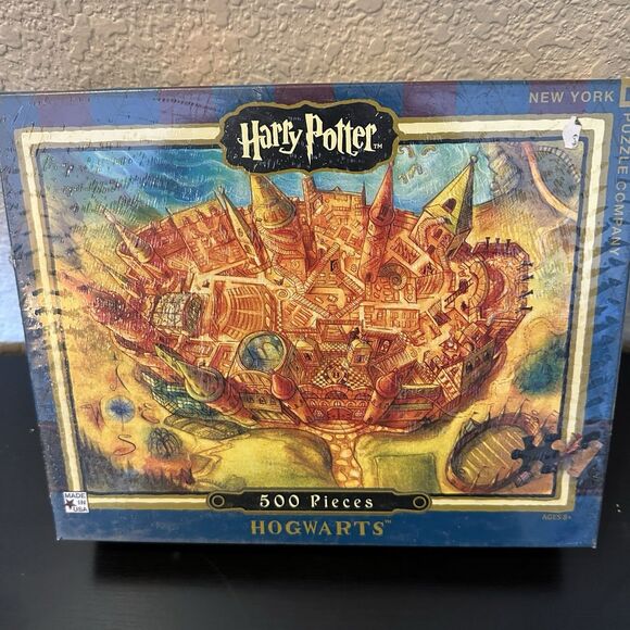 NEW Harry Potter Hogwarts - 500 Pieces Jigsaw Puzzle - New York Puzzle Company - Picture 1 of 6